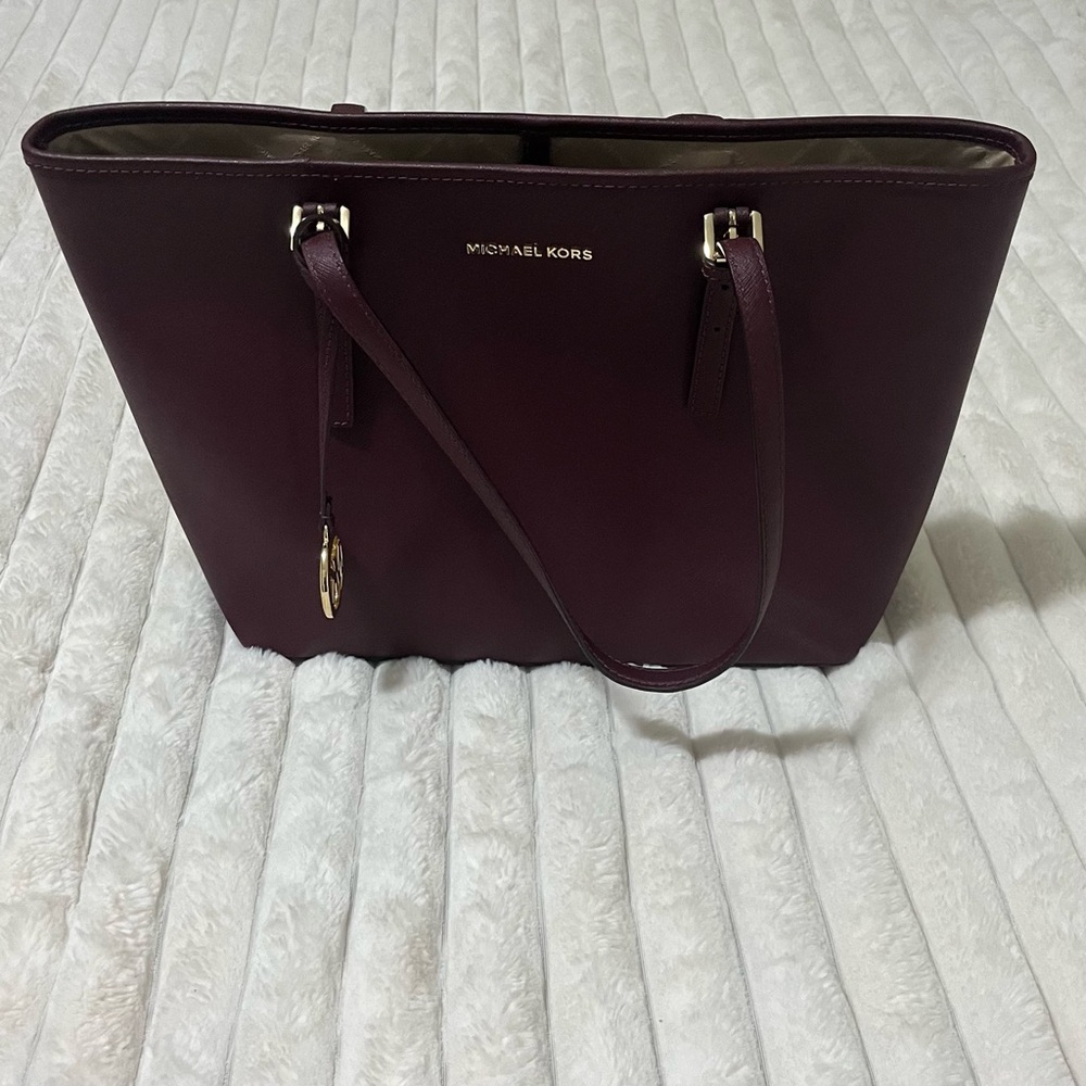 Michael Kors Burgundy Tote Bag Structured Leather Sophistication